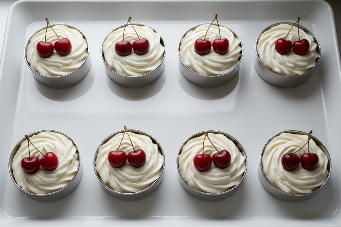 Guide to Baking Sheets: Sizes, Materials, and Uses
