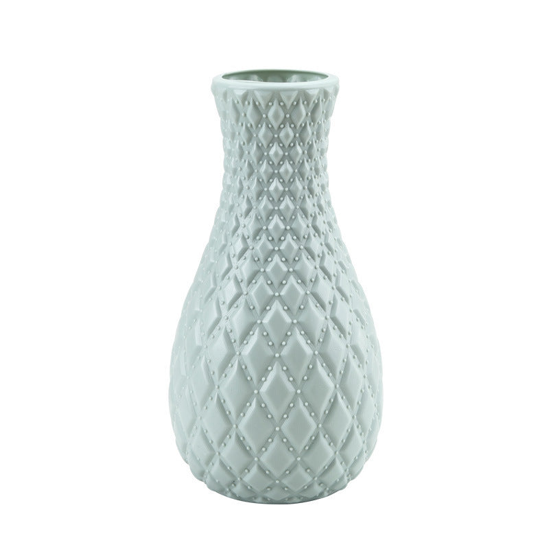 Embossed Diamond Pattern Vase