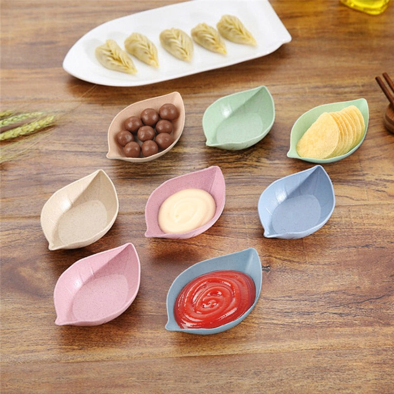 Tableware: Colorful Leaf Shaped Dish