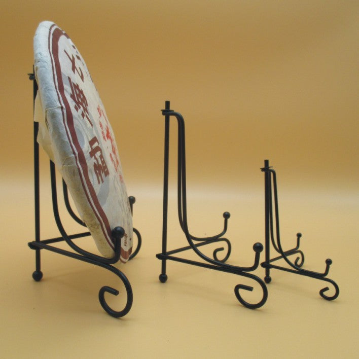 Wrought Iron Plate Stand with Flourishes