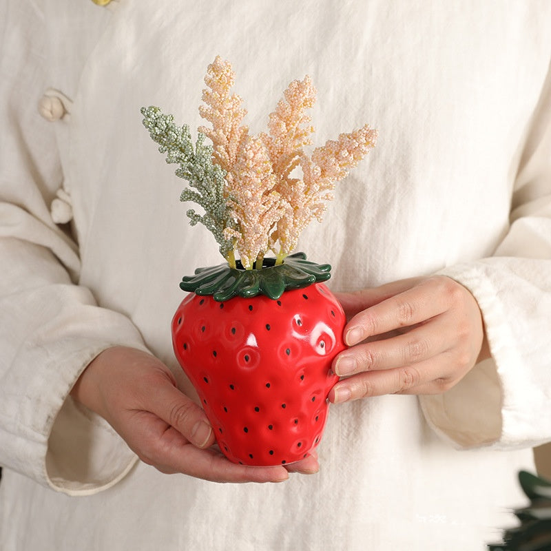 Vase Strawberry Ceramic
