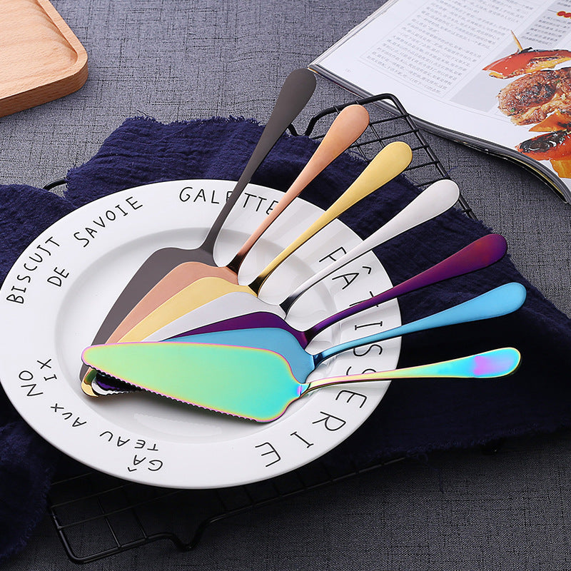 Dessert Server Triangle Serrated Edge