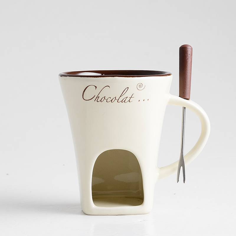 Kitchenware: Tapered Nordic Ceramic Chocolate Melter