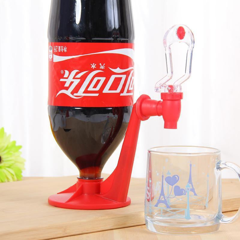 Kitchenware: Plastic-Soda Dispenser