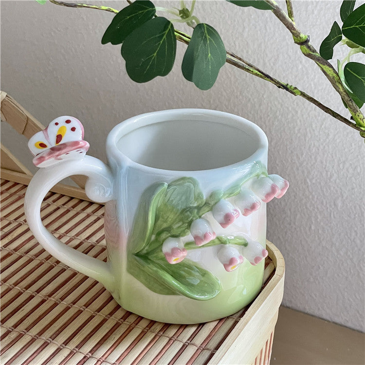 Ceramic Sculpted Relief Flower Mug