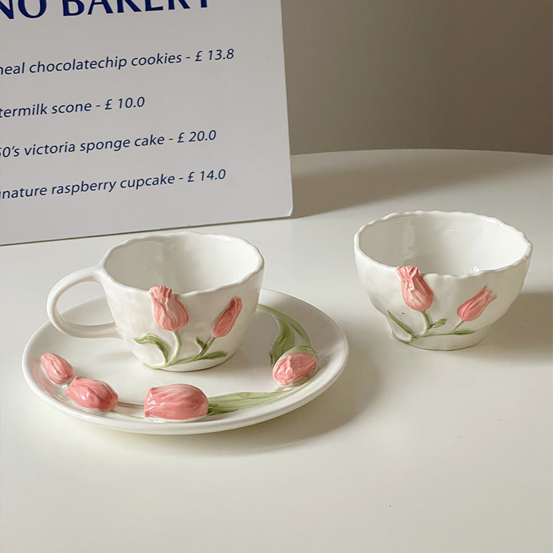 Tableware: Sculpted Tulip Porcelain Tableware