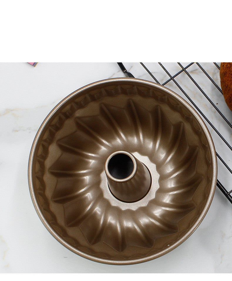 Spiral Bundt Cake Pan