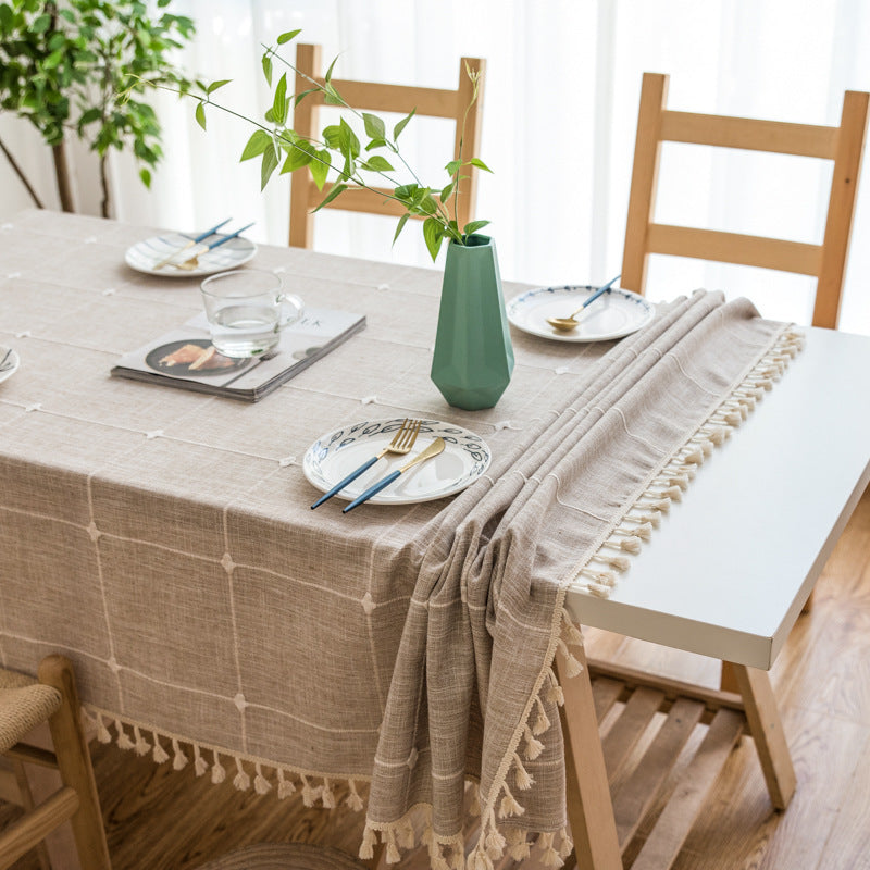 Table Linens: Pastoral Tassel Tablecloth