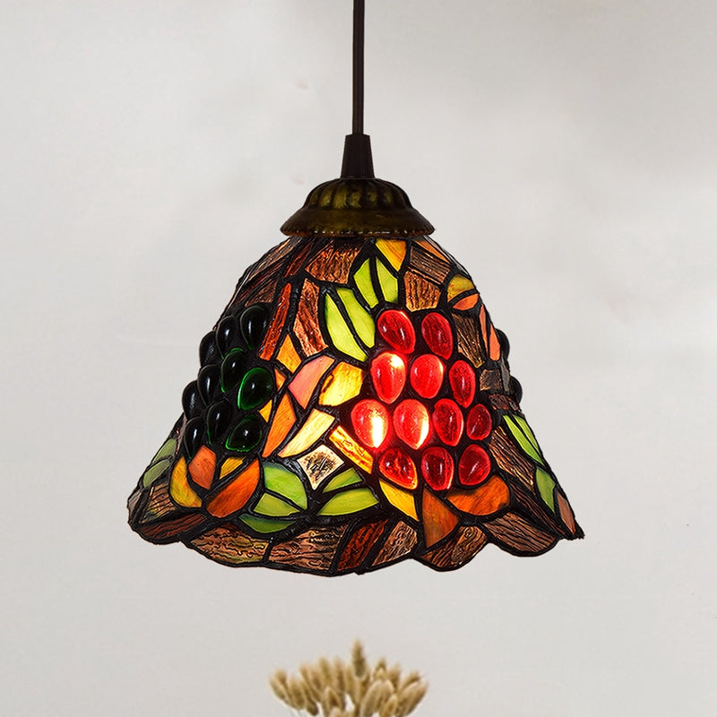 Tiffany Lamp: Stained Glass Pendant Light