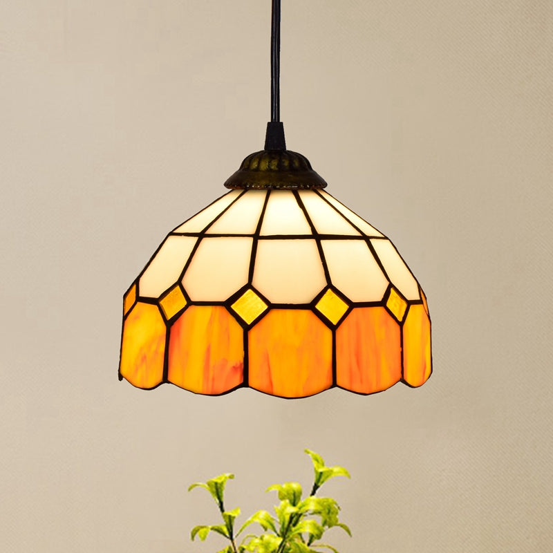 Tiffany Lamp: Stained Glass Pendant Light