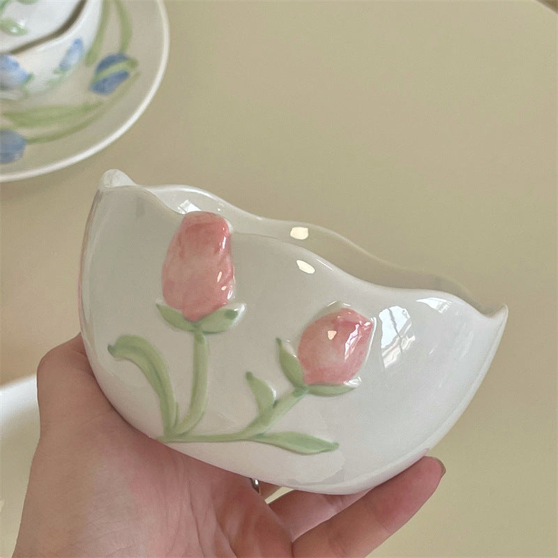 Raised Tulip French Porcelain Dessertware