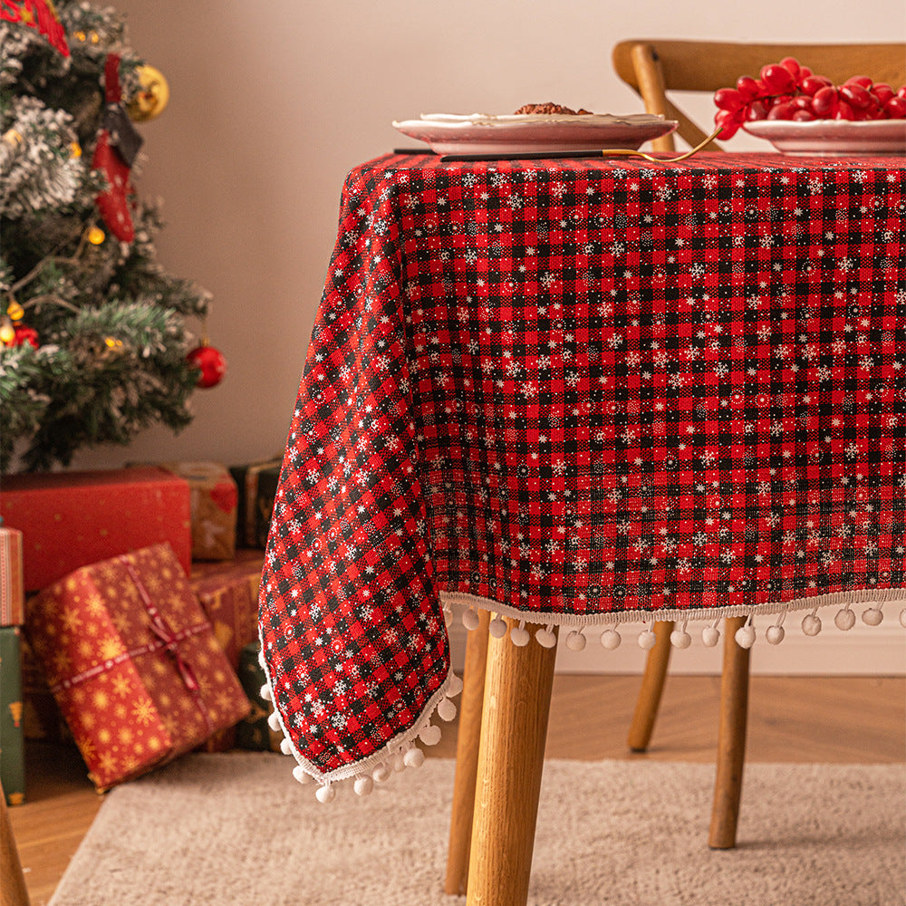 Christmas Linens: Holiday Tablecloth Red Gold Plaid