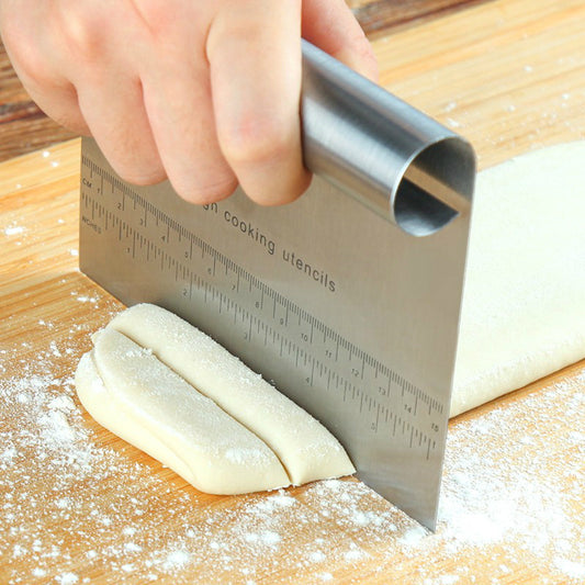 Ruled Stainless Steel Pastry Cutter