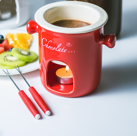 Kitchenware: Ceramic Tealight Chocolate Warmer Pot