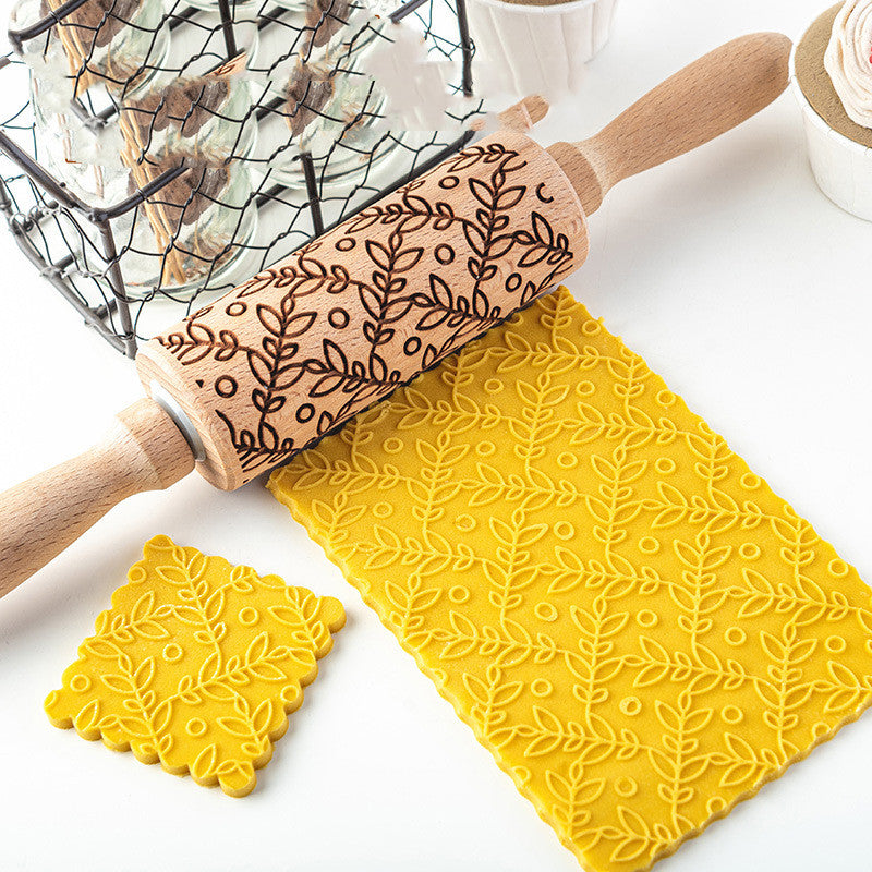 Assorted Leaves Embossed Rolling Pin