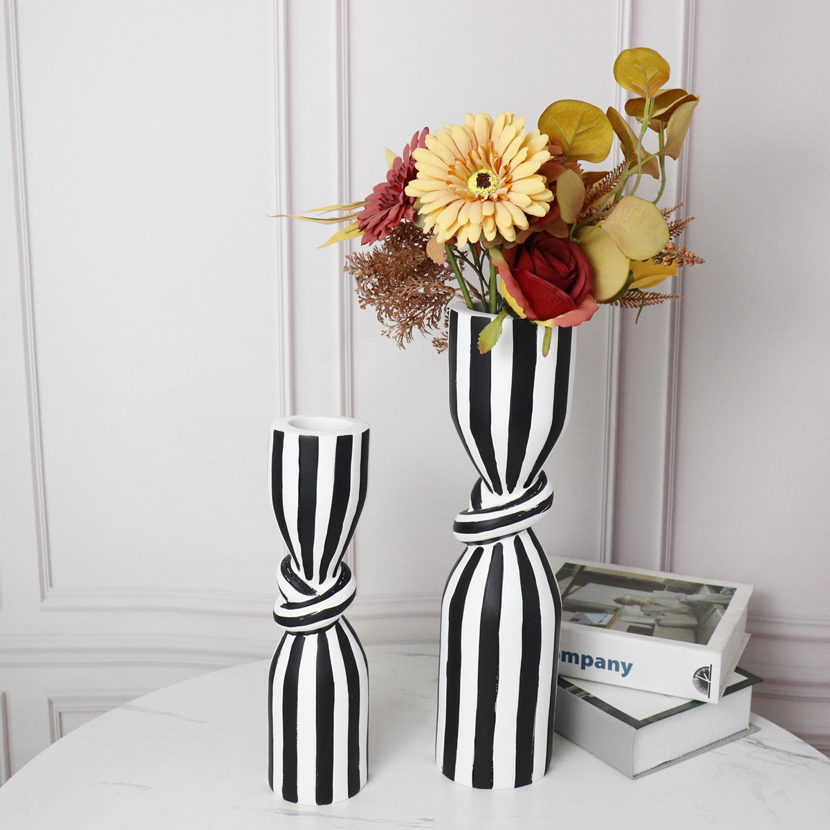 Vase-French Striped Silouette