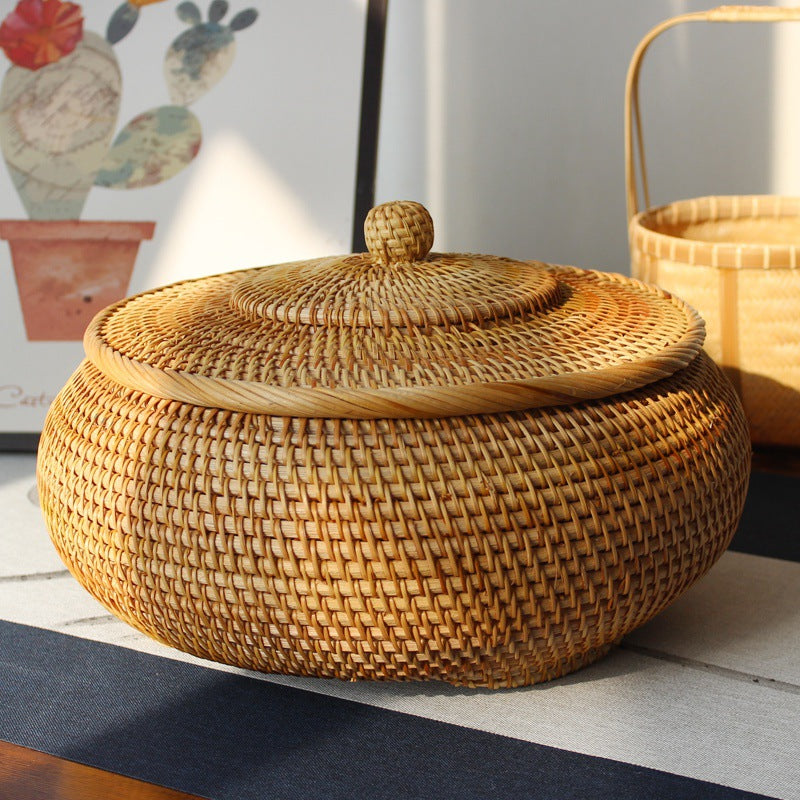 Round Rattan Basket with Lid