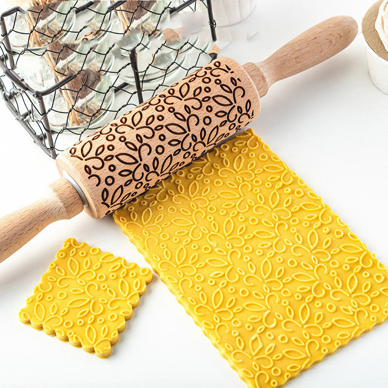 Assorted Leaves Embossed Rolling Pin