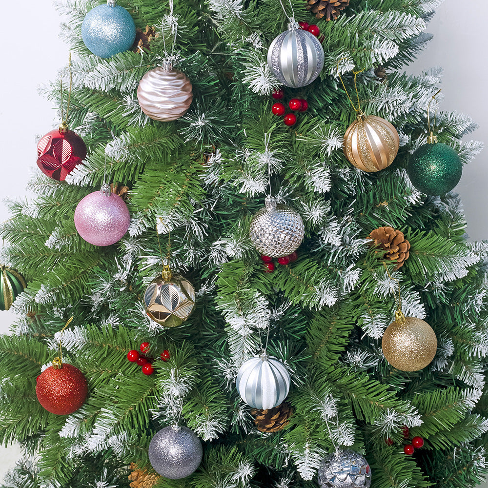 Christmas Tree: Glam Ornaments