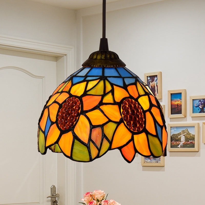 Tiffany Lamp: Stained Glass Pendant Light