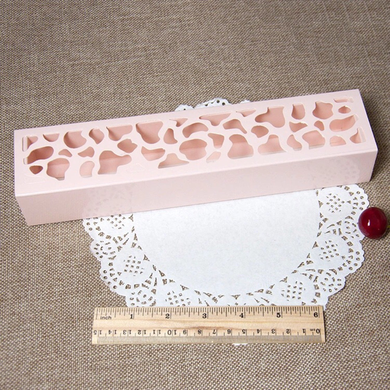 5PC Filigree Macaron Box