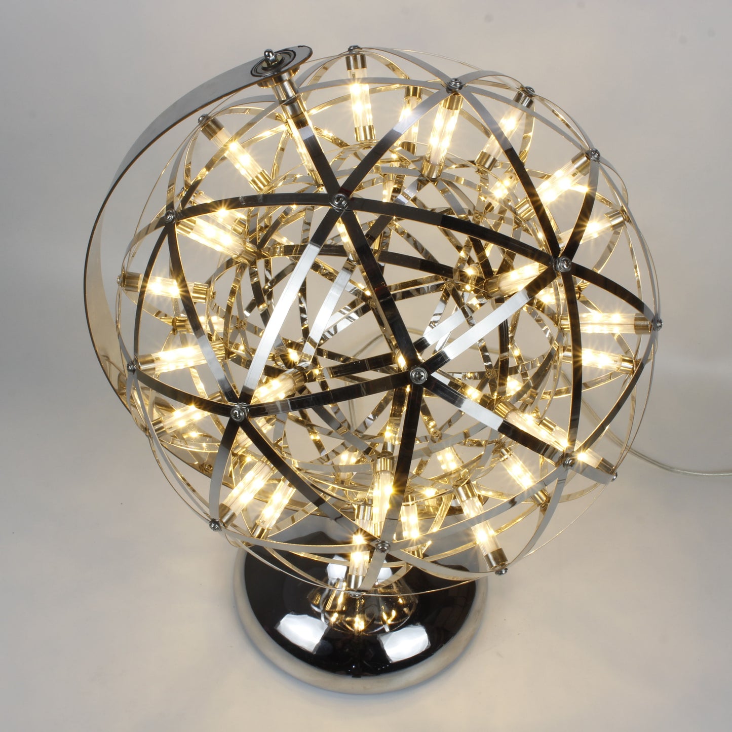 Stainless Steel Nested Wire Balls Table Lamp