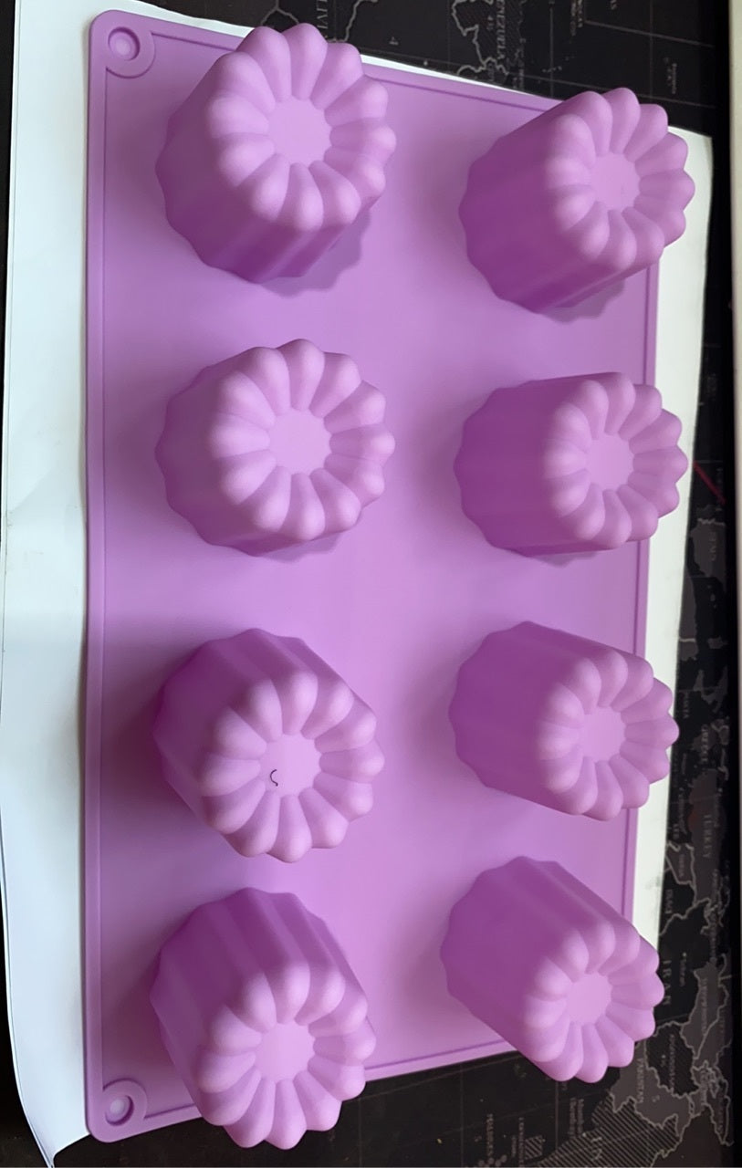 Silicone 8-Canelle Baking Mold