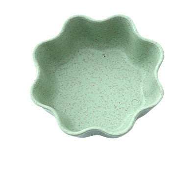 Tableware: Colorful Leaf Shaped Dish