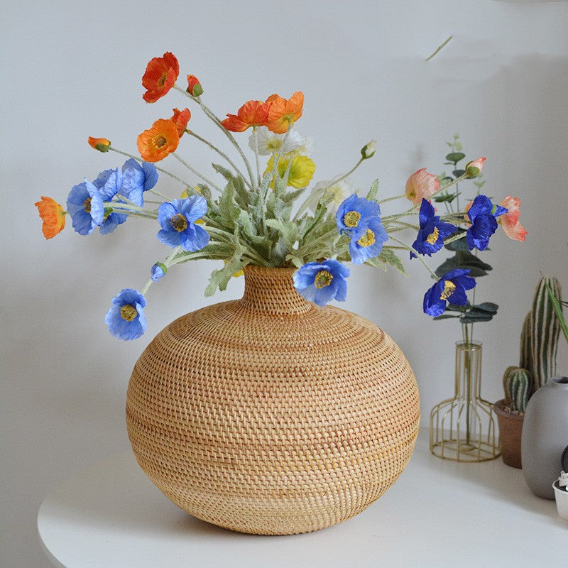 Round Urn Dry Flower Basket