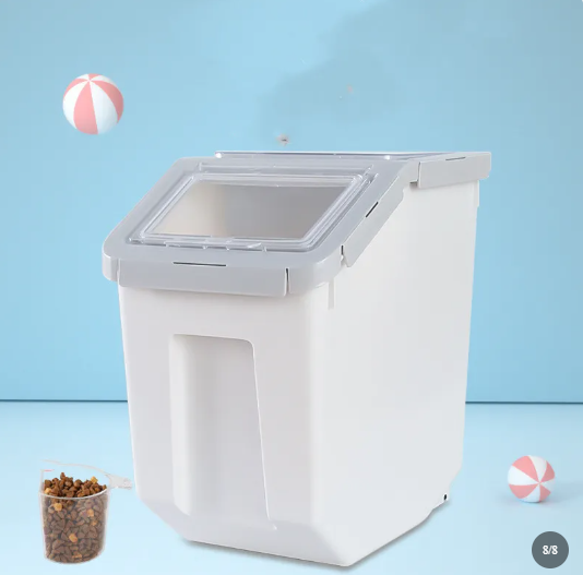Suzannah's Kitchen Airtight Pantry Container with Pour Spout