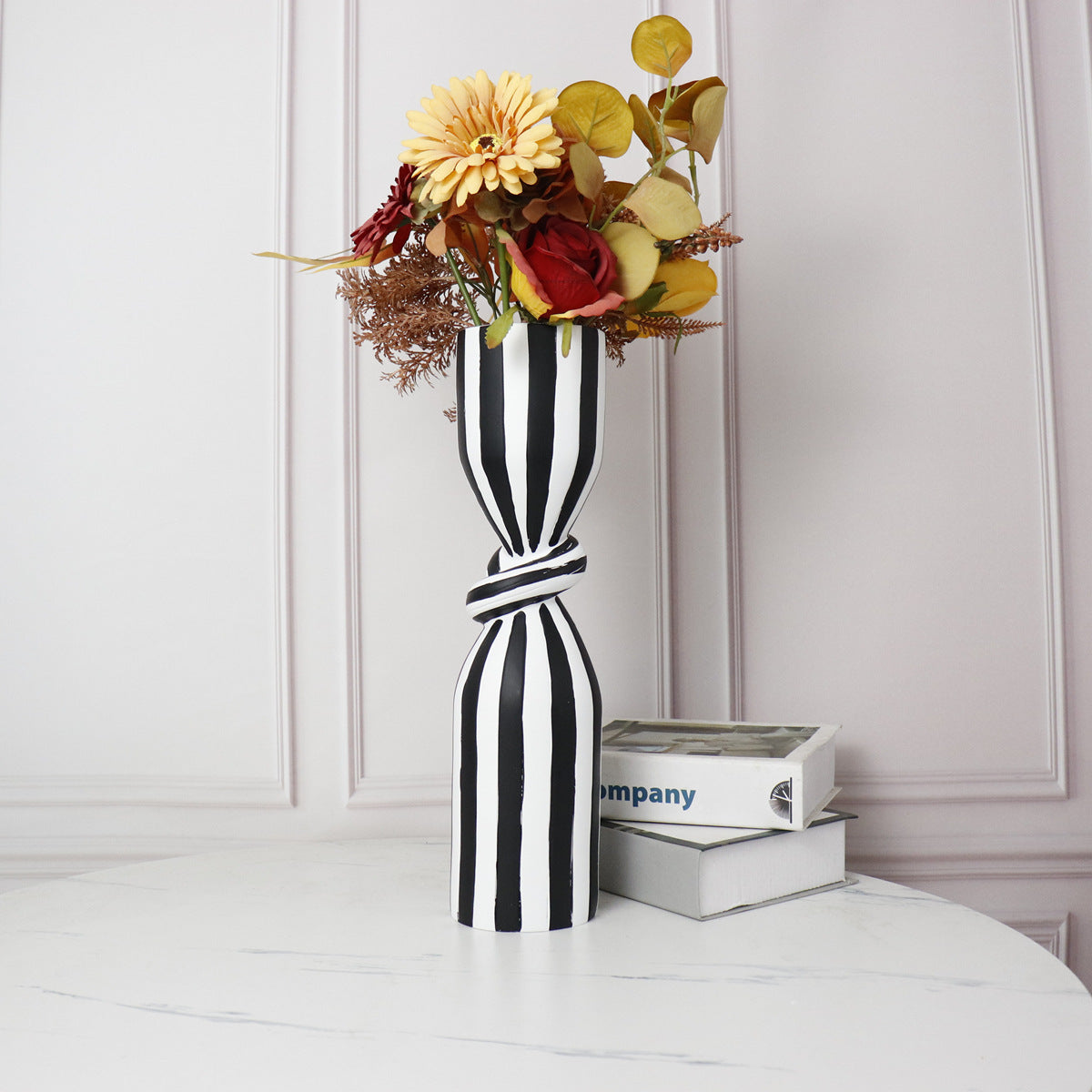 Vase-French Striped Silouette