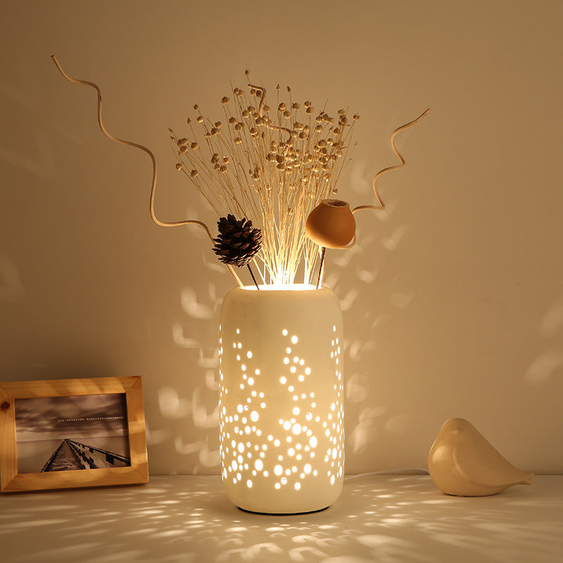 Illuminated Dry Botanicals Table Lamp