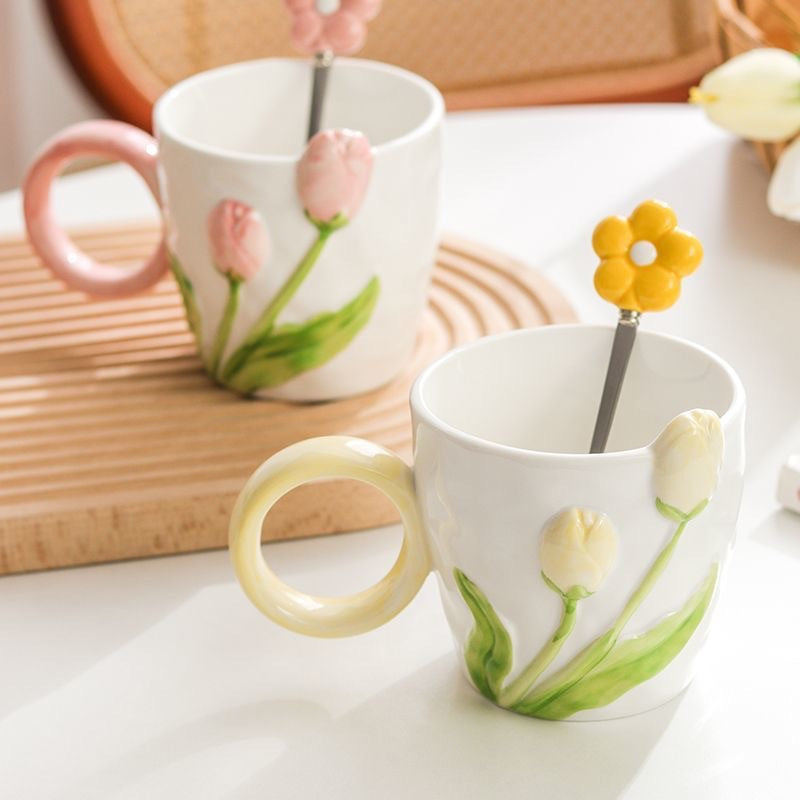 Sculpted Tulip Mug & Spoon