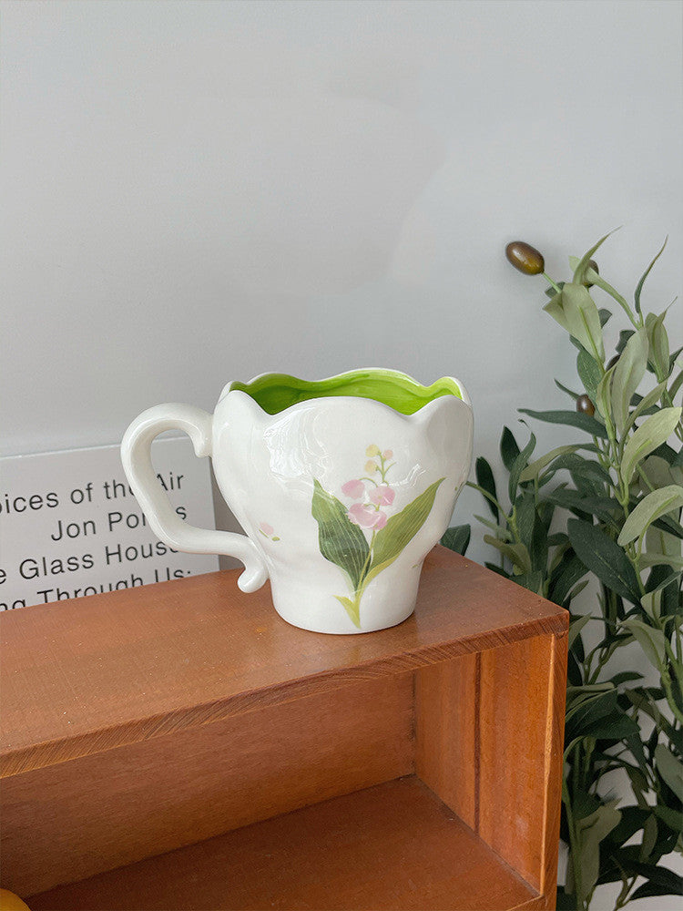 Scalloped Painted Flower Cups