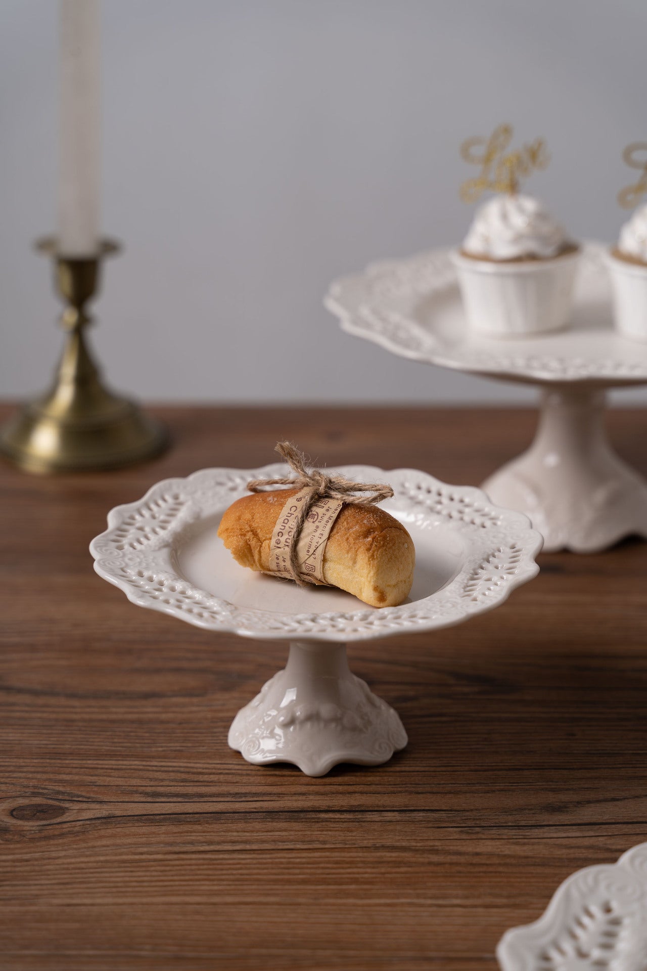 Porcelain Ceramic Cake Stand w/ Filigree Edge