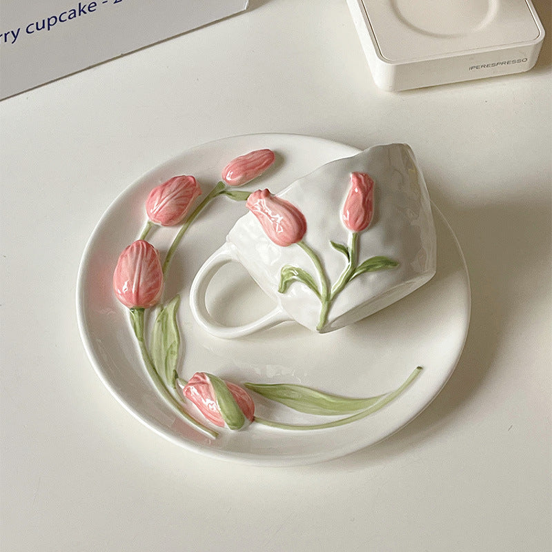 Tableware: Sculpted Tulip Porcelain Tableware