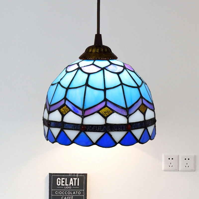 Tiffany Lamp: Stained Glass Pendant Light