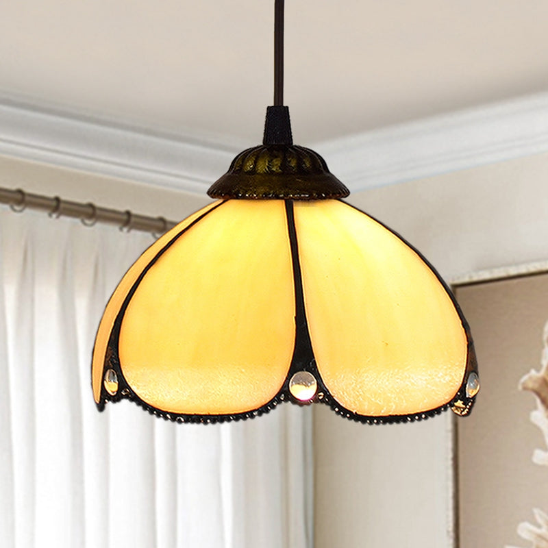 Tiffany Lamp: Stained Glass Pendant Light