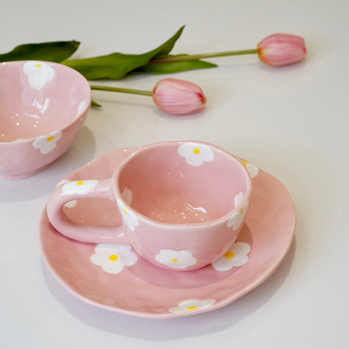 Tableware: 3PC Ceramic Painted Flower Plate, Bowl & Mug